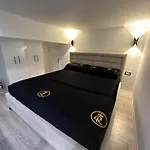 Apartament Rent 1 Rolandi *