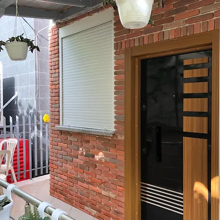 Apartment Rent 1 Rolandi