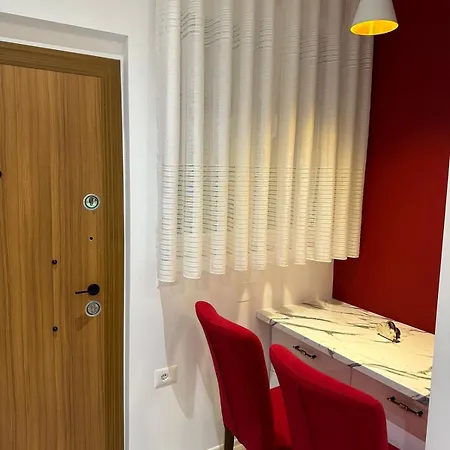 Rent 1 Rolandi Apartment