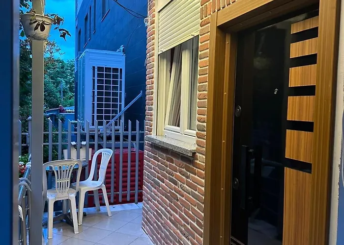 Rent 1 Rolandi Apartman *