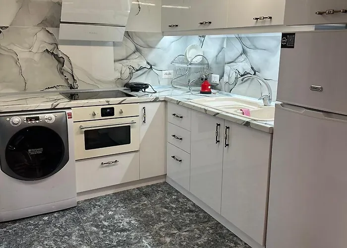 Rent 1 Rolandi Apartment *